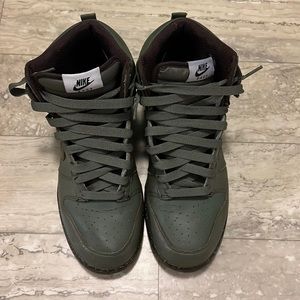 Nike Dunk High Men’s Size 9 Army Green